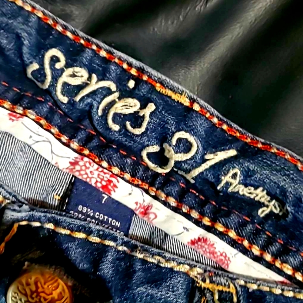 Amethyst jeans